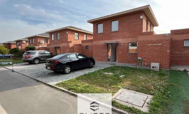 Oferta! Venta Casa 3dorm+estar+3baños Condo. cerrado Buin