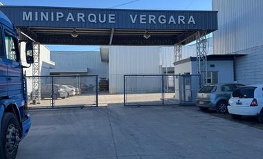 Nave Industrial en Berazategui en alquiler