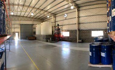 Nave Industrial en Berazategui en alquiler
