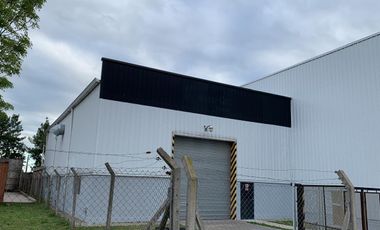 Nave Industrial en Berazategui en alquiler