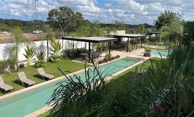 Renta casa amuebla, Privada El Origen, paneles solares. Carr Merida Progreso