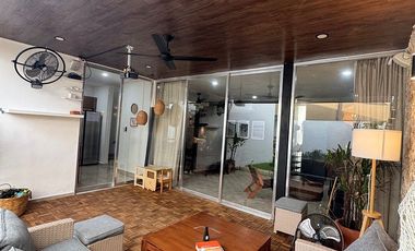 Renta casa amuebla, Privada El Origen, paneles solares. Carr Merida Progreso