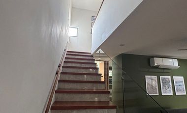 Renta casa amuebla, Privada El Origen, paneles solares. Carr Merida Progreso
