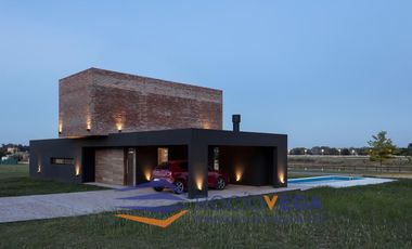 Casa en Alquiler Barrio Los Juncos Lujan