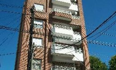 Departamento 2 ambientes en alquiler - Lanús Este