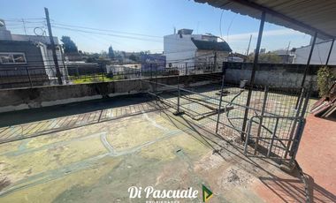 Venta Locales con Departamentos Ideal Inversores -  Paso Del Rey Centro