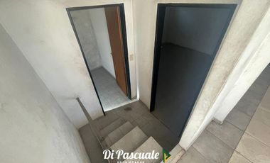 Venta Locales con Departamentos Ideal Inversores -  Paso Del Rey Centro