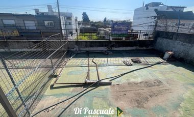 Venta Locales con Departamentos Ideal Inversores -  Paso Del Rey Centro