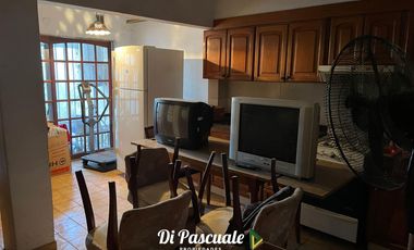 Venta Locales con Departamentos Ideal Inversores -  Paso Del Rey Centro