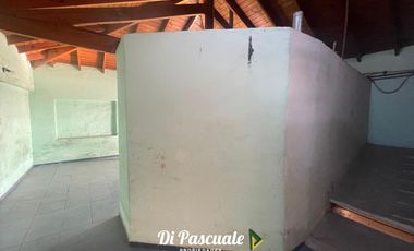 Venta Locales con Departamentos Ideal Inversores -  Paso Del Rey Centro