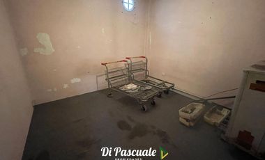 Venta Locales con Departamentos Ideal Inversores -  Paso Del Rey Centro