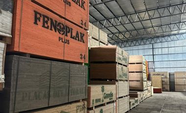 Galpón en Alquiler - sobre Ruta 25 576m2