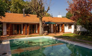 Venta - Casa 3 dormit    casa de huéspedes - Bella Vista