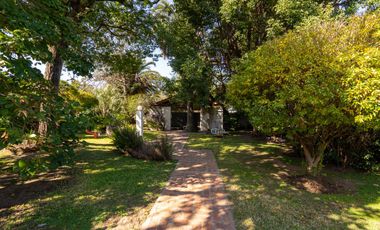 Venta - Casa 3 dormit    casa de huéspedes - Bella Vista