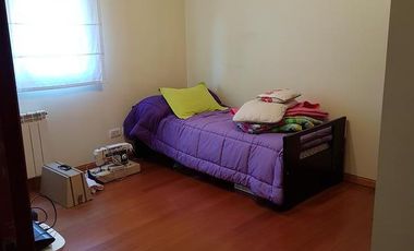 CASA EN VENTA EN TRONADOR 2700 COGHLAN