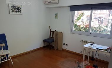 CASA EN VENTA EN TRONADOR 2700 COGHLAN