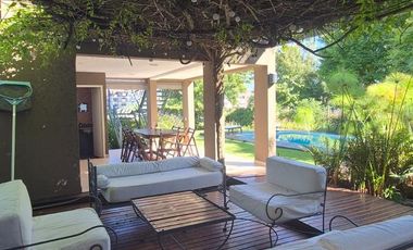 Casa en alquiler amoblada en Santa Maria de Tigre con amarra propia