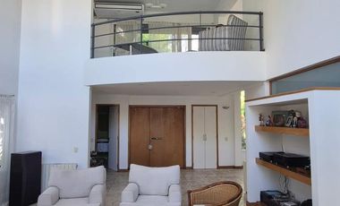 Casa en alquiler amoblada en Santa Maria de Tigre con amarra propia