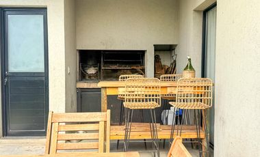 Casa en venta en Bella Vista, San Miguel, GBA Norte - 6 Ambientes