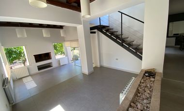 Casa en Chacras De Coria