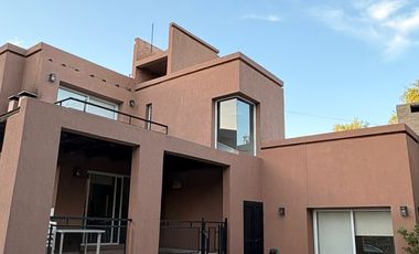 Casa en Chacras De Coria