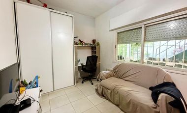 Casa a la Venta con Jardin en Victoria!