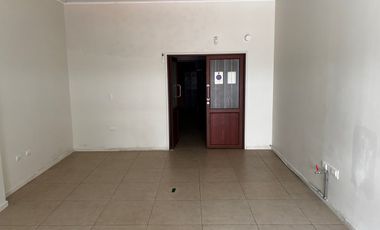 Local y Vivienda en excelente ubicación, a pasos del centro de la ciudad