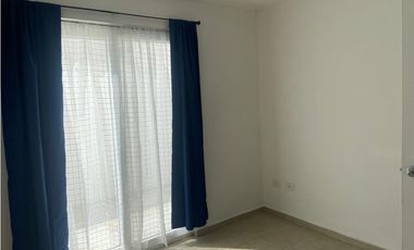 RENTA DEPARTAMENTO PLANTA BAJA EN TRES CANTOS RESIDENCIAL QUERETARO