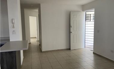 RENTA DEPARTAMENTO PLANTA BAJA EN TRES CANTOS RESIDENCIAL QUERETARO