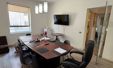 Casa comercial, oficinas y bodegas Providencia