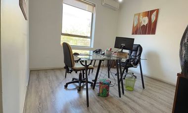Casa comercial, oficinas y bodegas Providencia