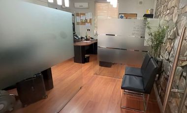 Casa comercial, oficinas y bodegas Providencia