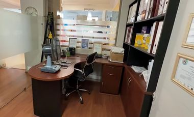 Casa comercial, oficinas y bodegas Providencia