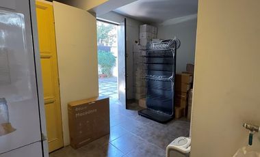 Casa comercial, oficinas y bodegas Providencia
