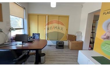 Casa comercial, oficinas y bodegas Providencia