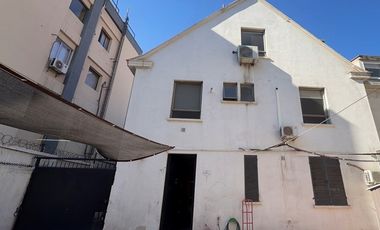 Casa comercial, oficinas y bodegas Providencia