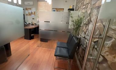 Casa comercial, oficinas y bodegas Providencia