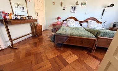 Excelente Casa Comercial en Providencia