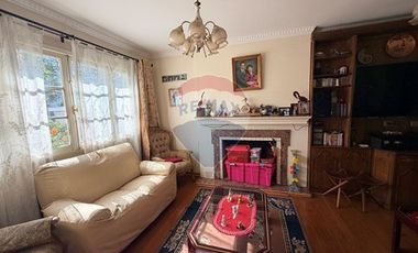 Excelente Casa Comercial en Providencia