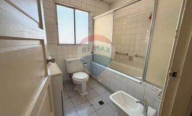 Excelente Casa Comercial en Providencia