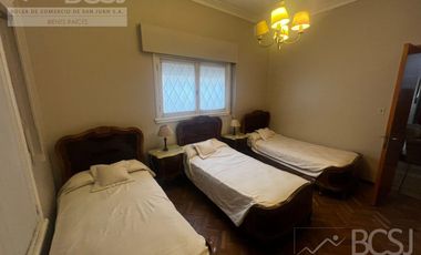 Casa en Capital - San Luis oeste al 500