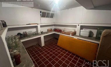 Casa en Capital - San Luis oeste al 500