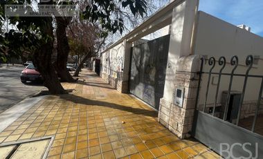 Casa en Capital - San Luis oeste al 500