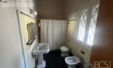 Casa en Capital - San Luis oeste al 500