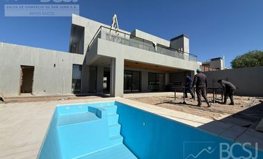 Casa en Rivadavia - B° Privado Las Marias