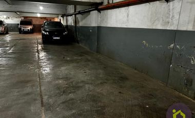 Cocheras en venta Paternal