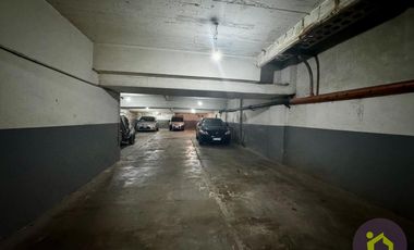 Cocheras en venta Paternal