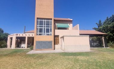 Casa en Barrio Privado Quintas del Libertador, Santa Lucia
