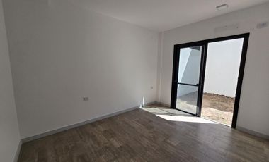 Departamento en Domingo Silva al 1200