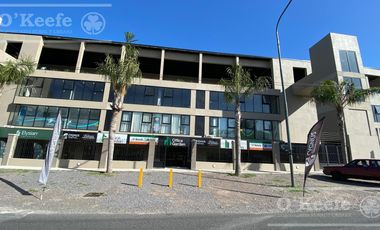 Oficina en venta con cochera cubierta a estrenar - Office Garden - Hudson